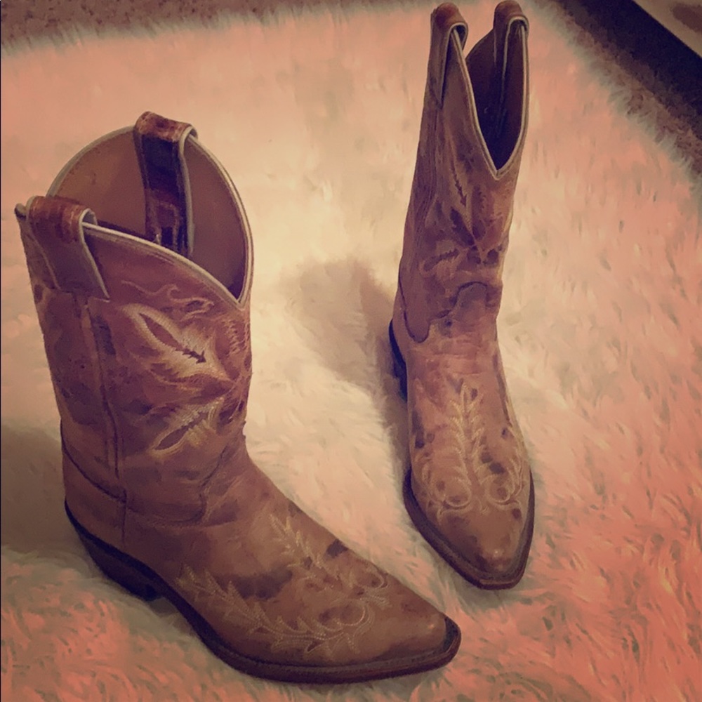 Justin antique western boots
